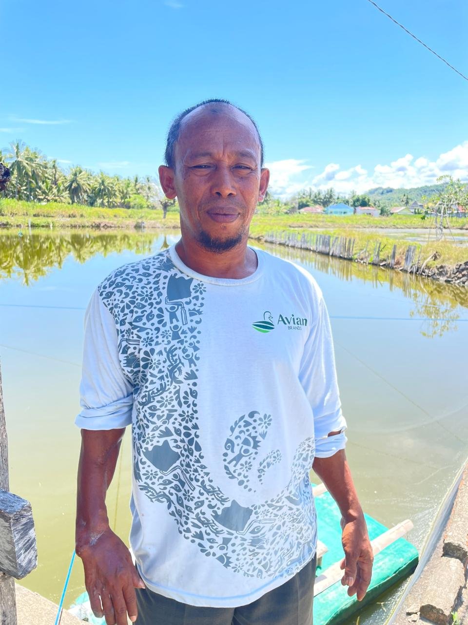 Kuat Di Tengah Batas (Kisah Seorang Difabel Dalam Budidaya Udang Vaname)